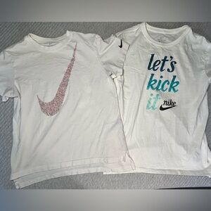 Nike Youth XL Graphic T-Shirt Bundle Lot of 2 White Logo Tees